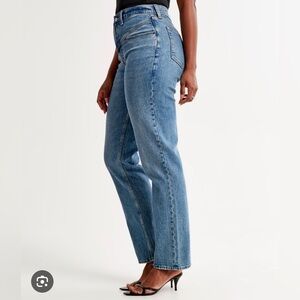 Abercrombie Curve Love The 90’s Straight Ultra High Rise